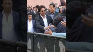 दुबई में Shahrukh Khan की Power 💪 #pathan #dubai #shahrukh_khan
